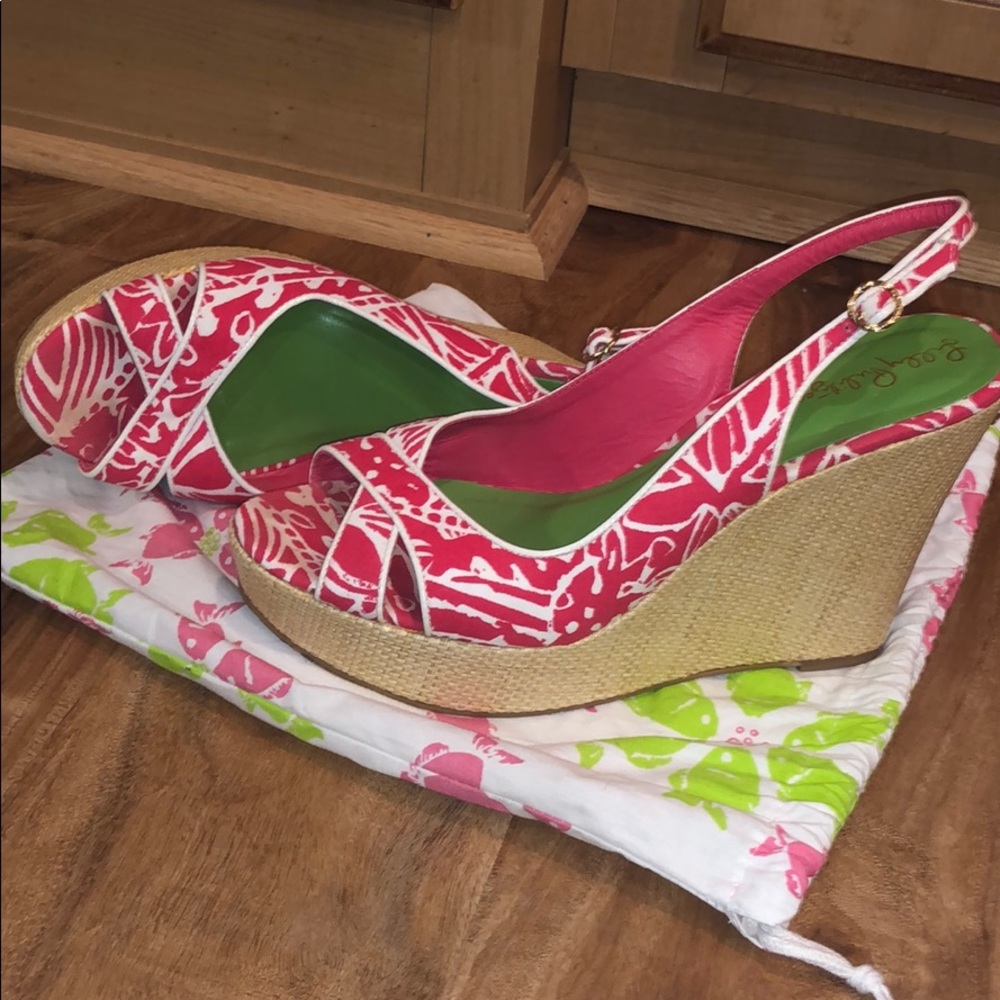 Lilly Pulitzer pink/white espadrille size 10